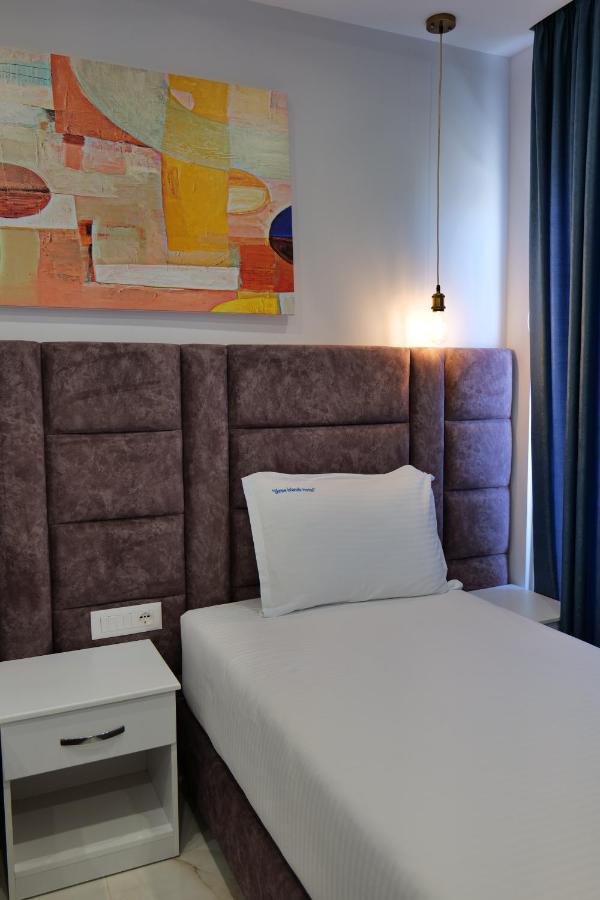 3 Islands 2 Hotel Ksamil Esterno foto