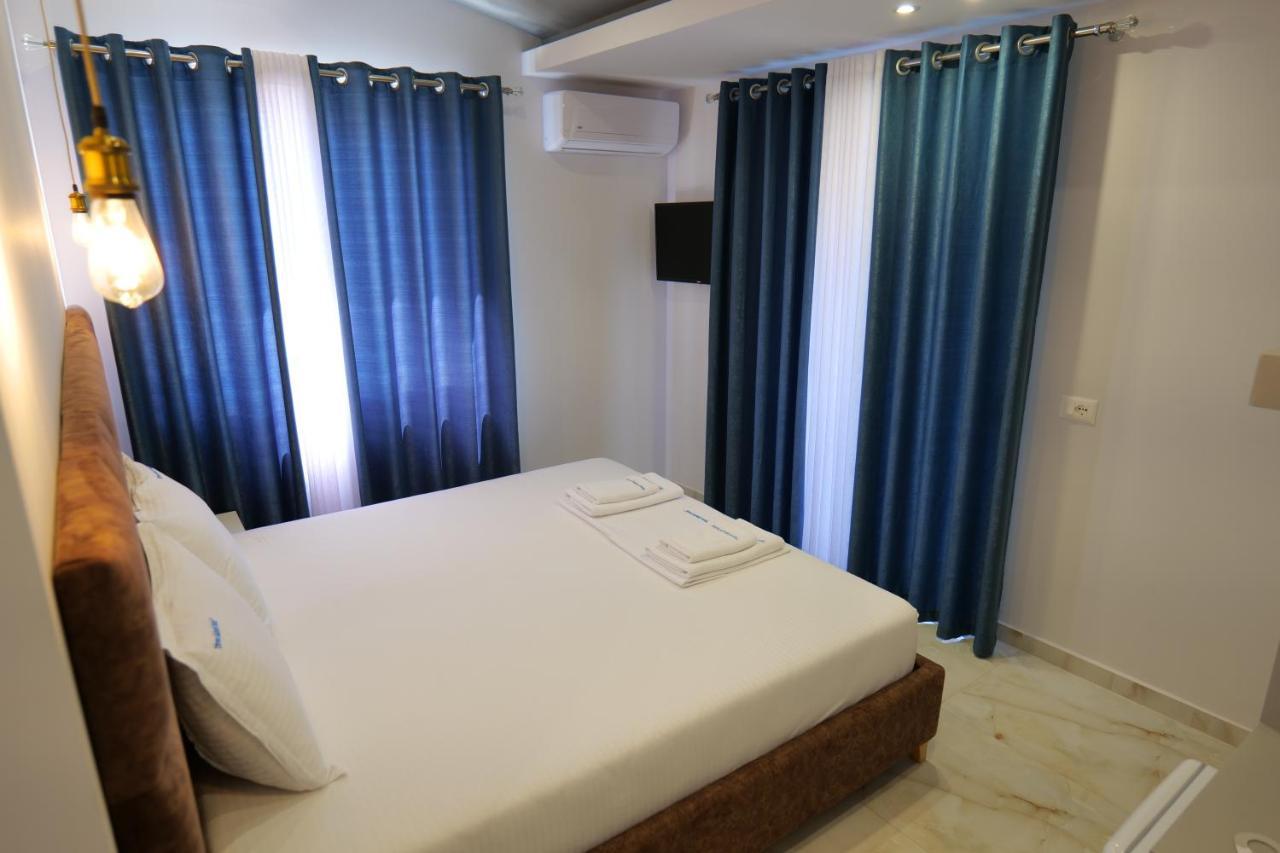 3 Islands 2 Hotel Ksamil Esterno foto